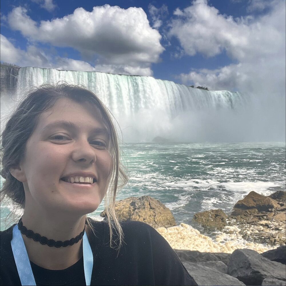 Kristina at Niagara Falls